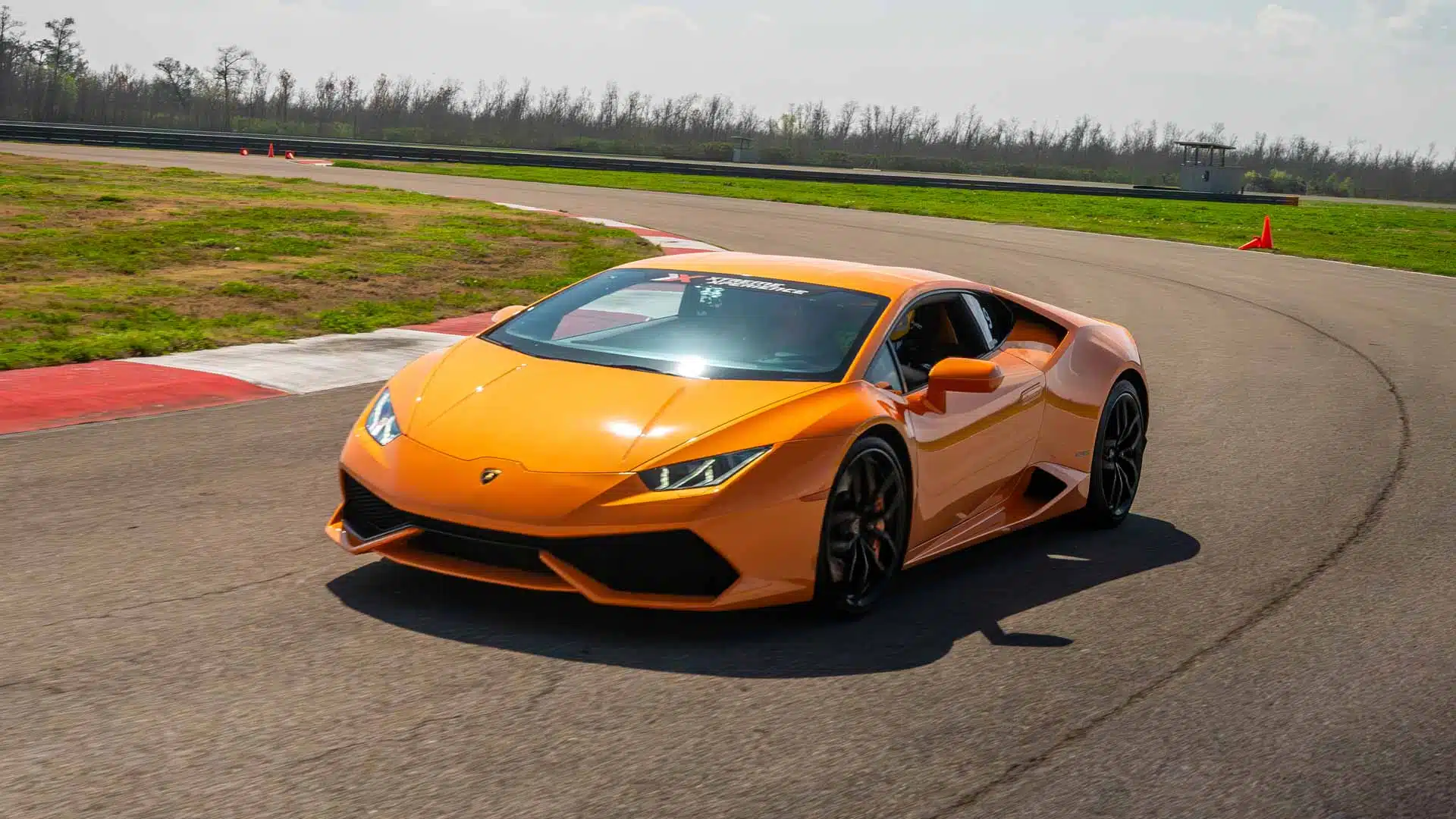 Image of Lamborghini Huracan LP610-4 Experience